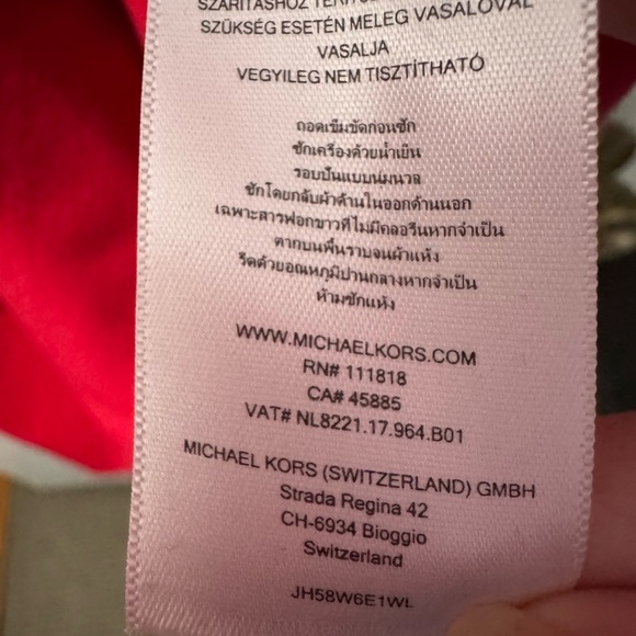 Michael Kors Belted Sleeveless Shift Dress - Picture 5 of 6